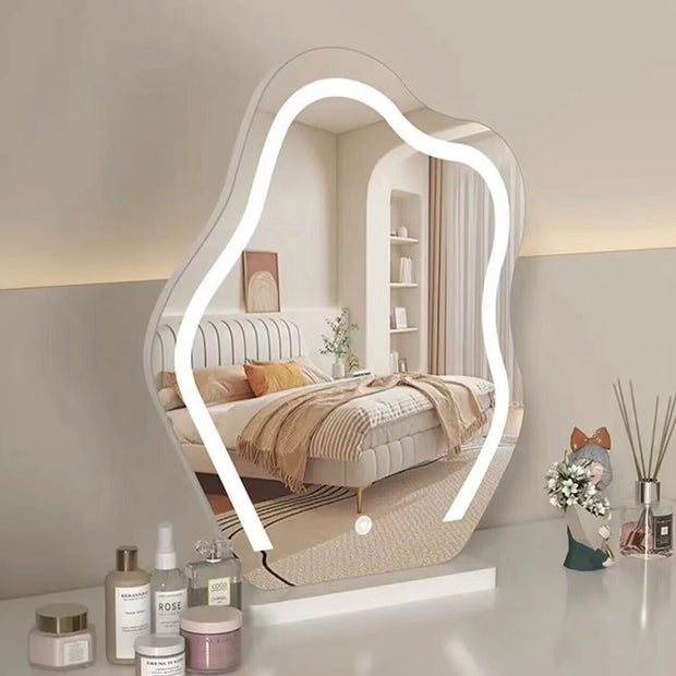  Makeup, Mirror, Cloud, Light.